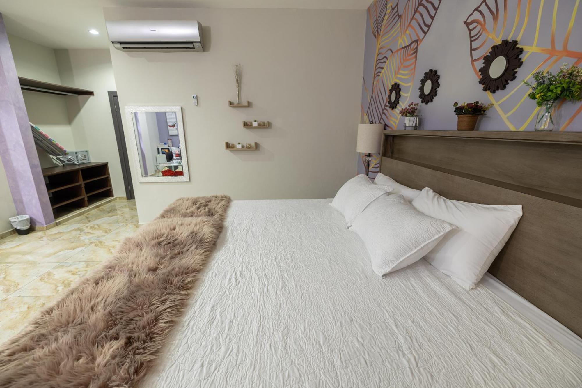 Basha Hotel & Restaurant Сан Педро Сула Екстериор снимка