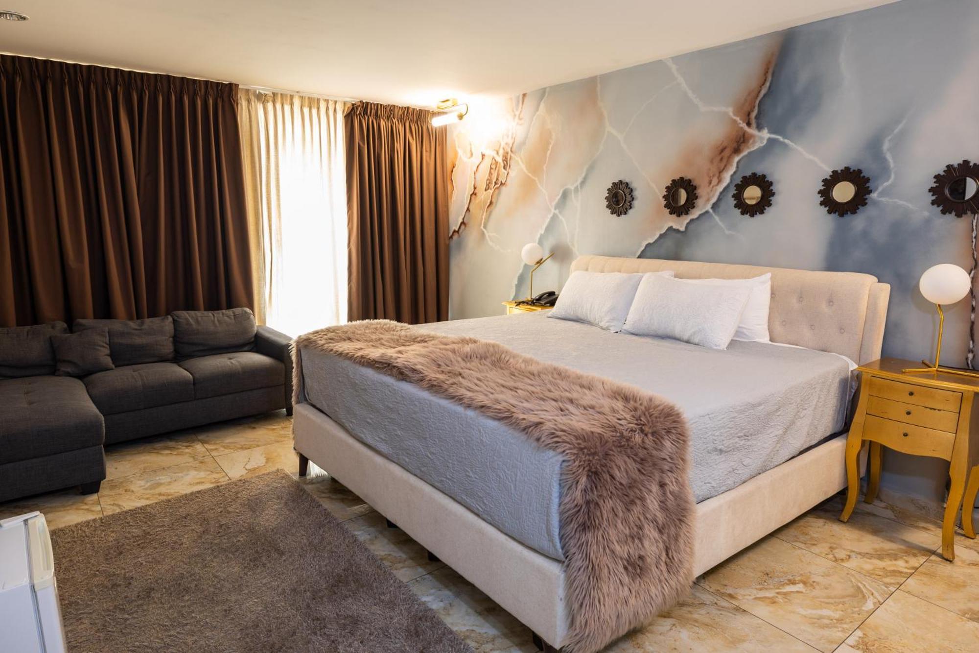 Basha Hotel & Restaurant Сан Педро Сула Екстериор снимка